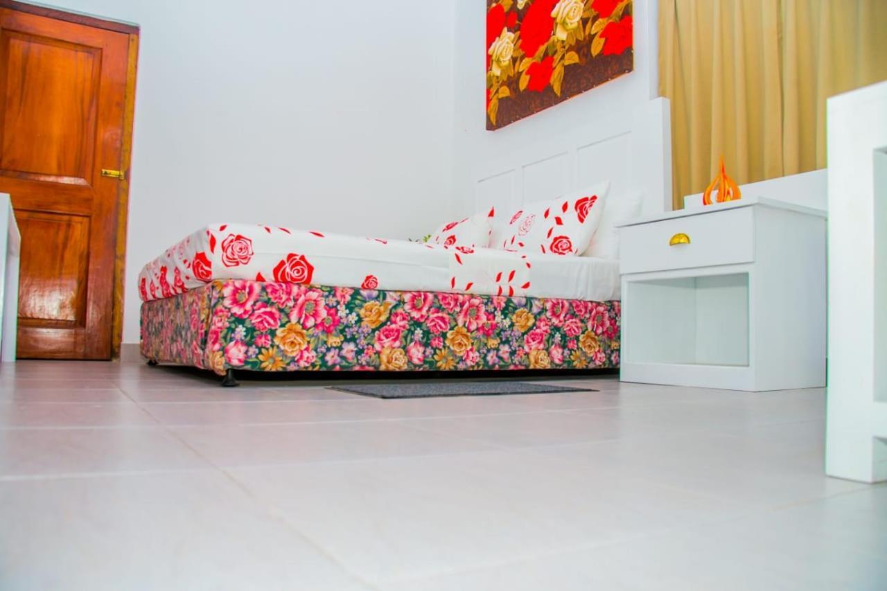 كاتوناياكى Niwahana Transit City Hotel المظهر الخارجي الصورة