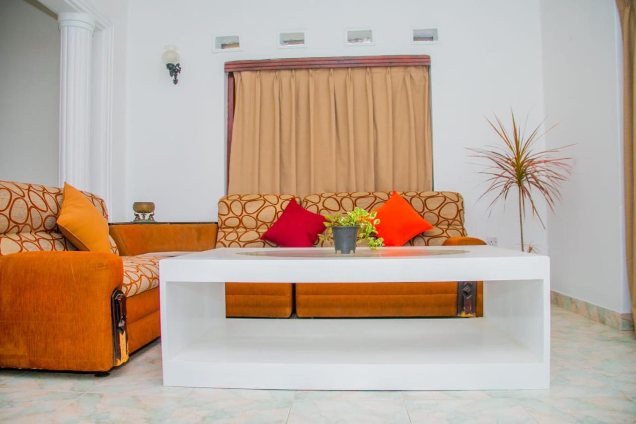 كاتوناياكى Niwahana Transit City Hotel المظهر الخارجي الصورة
