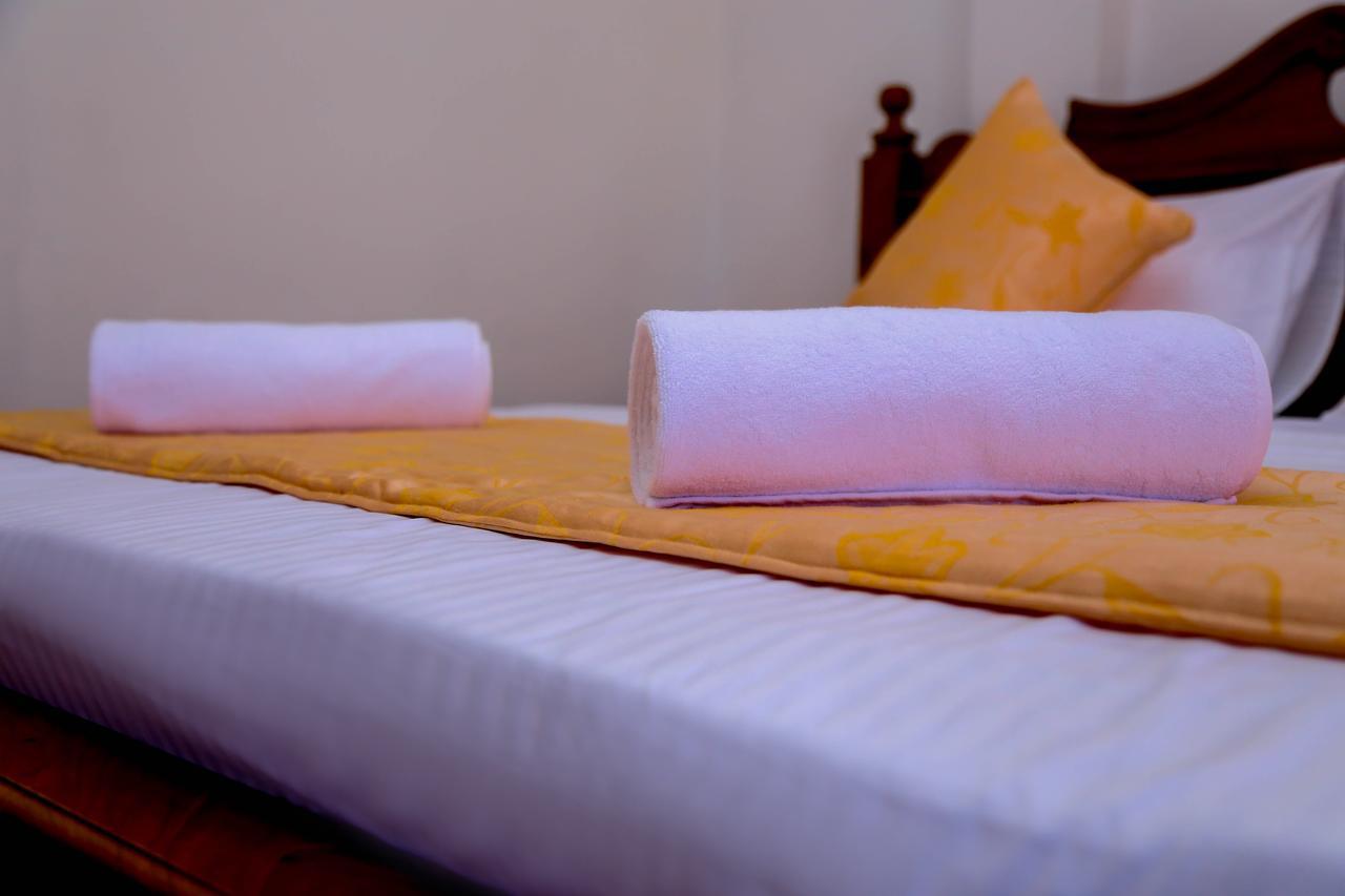 كاتوناياكى Niwahana Transit City Hotel المظهر الخارجي الصورة