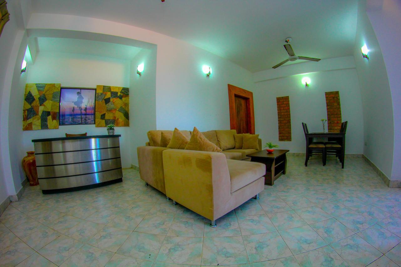 كاتوناياكى Niwahana Transit City Hotel المظهر الخارجي الصورة