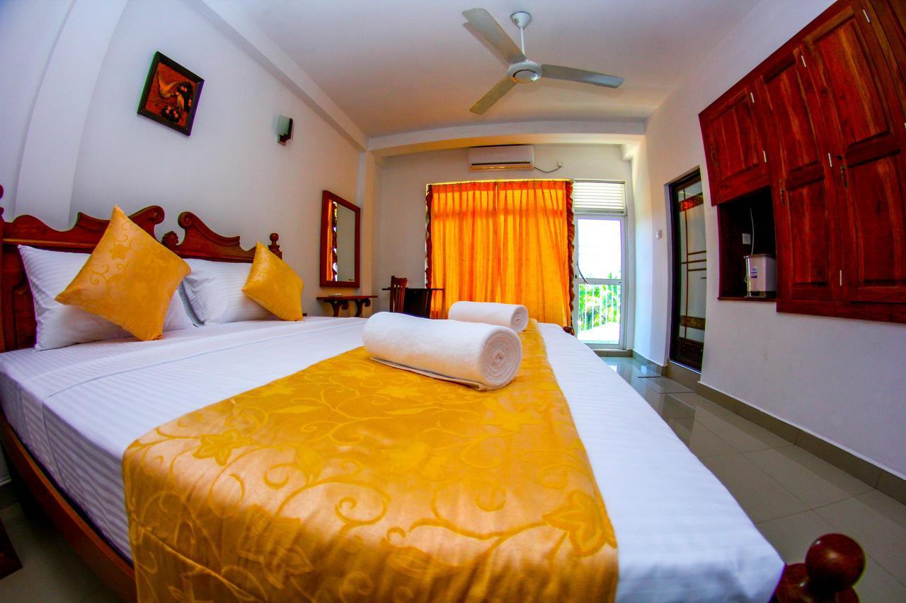 كاتوناياكى Niwahana Transit City Hotel المظهر الخارجي الصورة