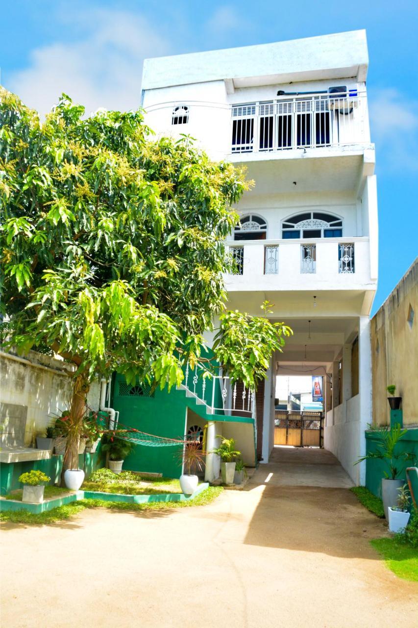 كاتوناياكى Niwahana Transit City Hotel المظهر الخارجي الصورة